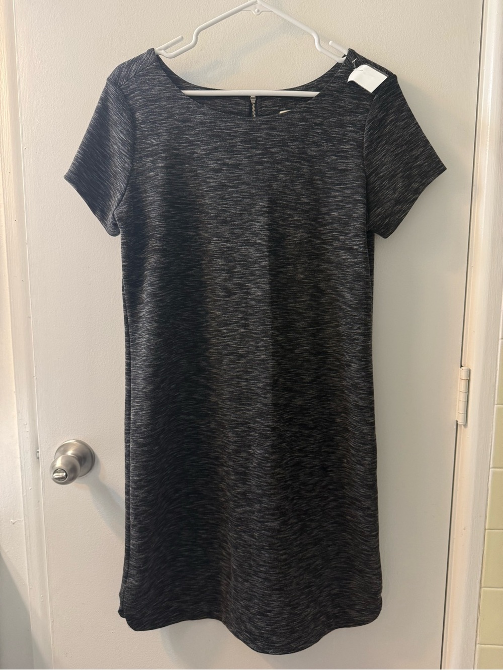 Andrea Jovine Heathered Charcoal Short-Sleeve Shift Dress